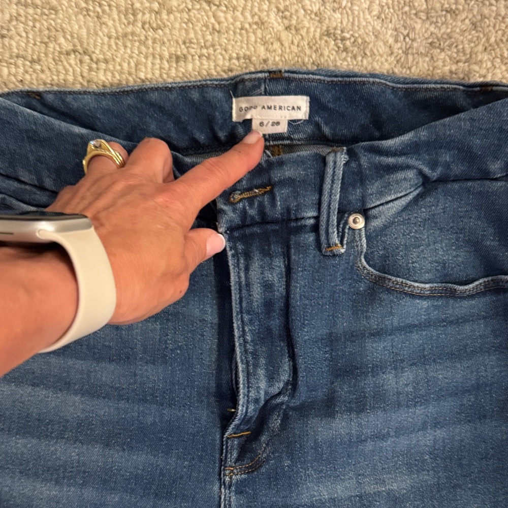 Good American High Rise Blue Jeans